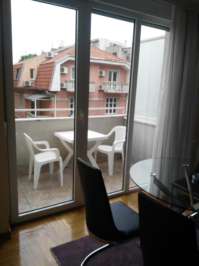 Vlado Apartment Belgrado Exterior foto