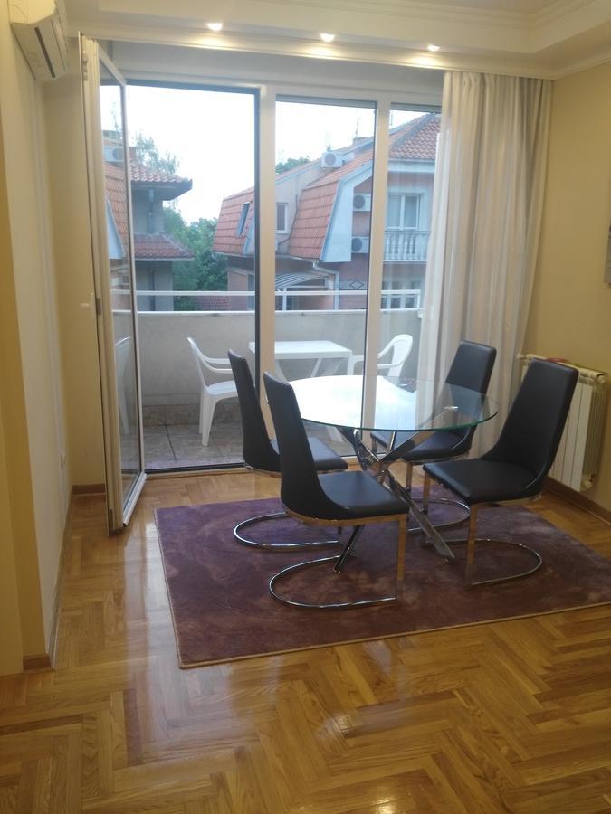 Vlado Apartment Belgrado Exterior foto
